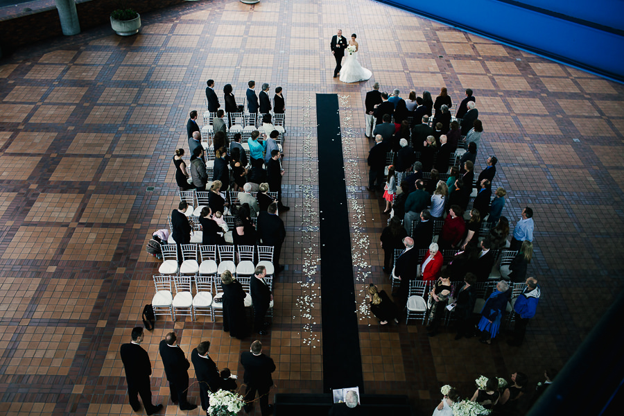 World Trade Center Wedding by Portland wedding photographers, Daniel and Lindsay Stark. (10)