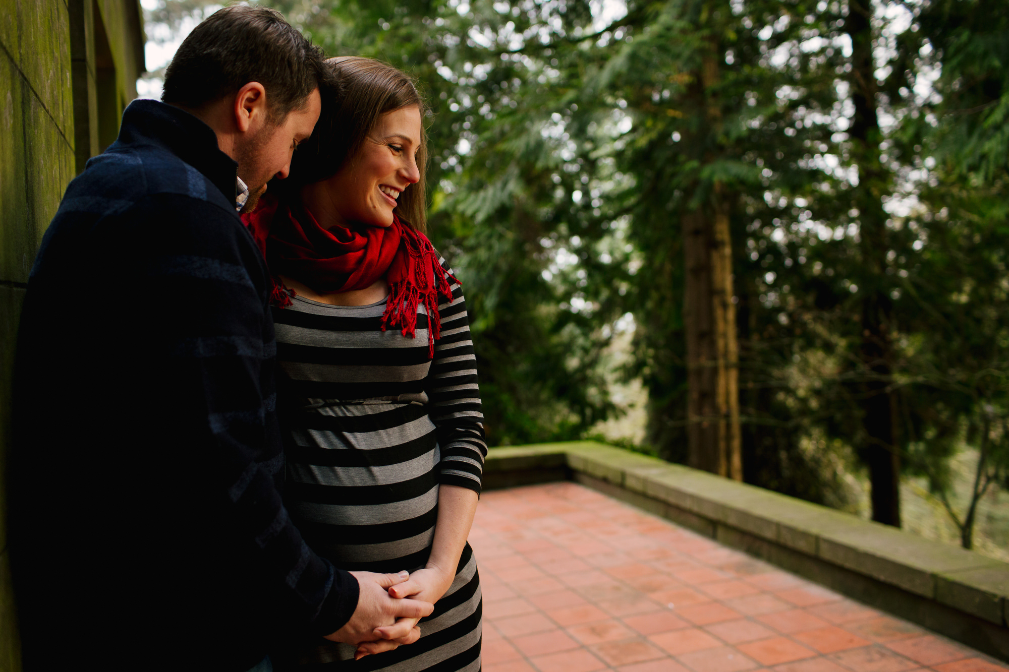 Fun maternity photos in Portland, Oregon at Pittock Mansion by portrait photographers, daniel and lindsay stark. 