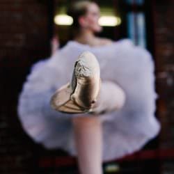 Angela Gibson is a profesional dancer and ballerina. We took to the Portland streets for some urban and lifestyle branding portraits by Stark Photography.