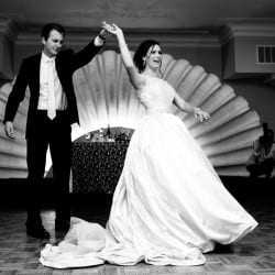 A fun vintage glam wedding in San Diego, California, at the Lafayette Hotel in North Park. Photographed by San Diego Wedding Photographers, Stark Photography.