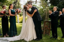 the first kiss at an Oregon wedding