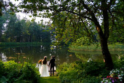 bridal veil lakes with a wedding couple