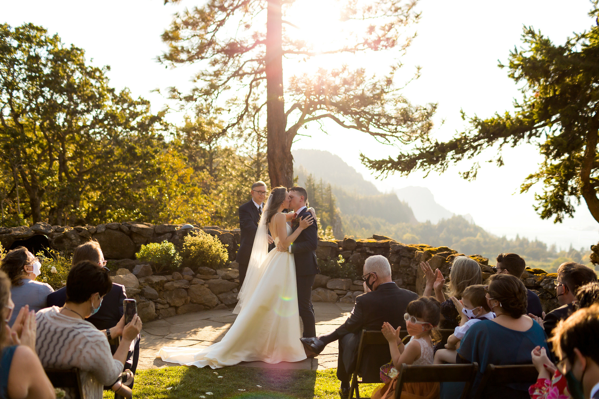 The_Griffin_House_Wedding_Hood_River_Stark_Photography0011