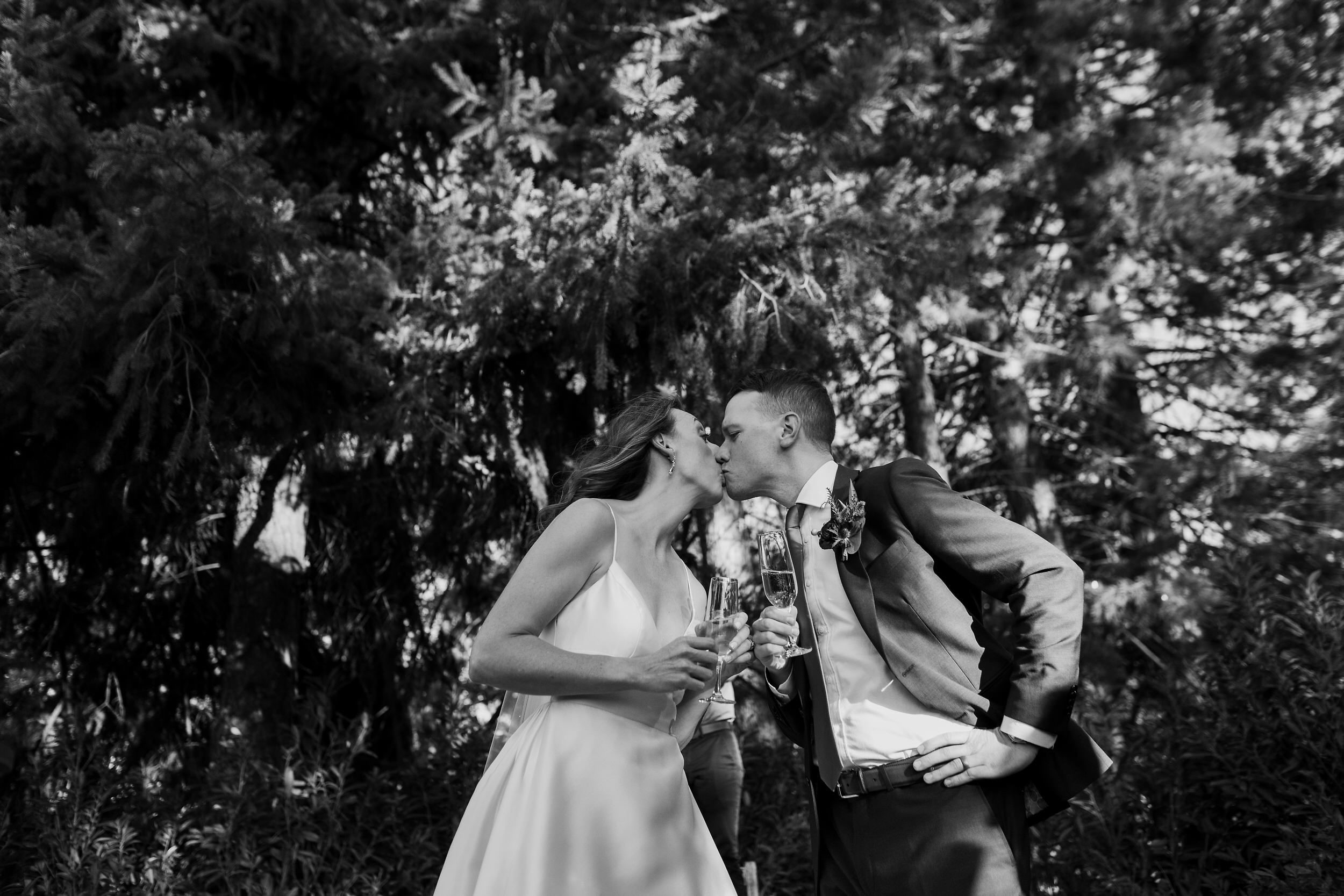 The_Griffin_House_Wedding_Hood_River_Stark_Photography0030