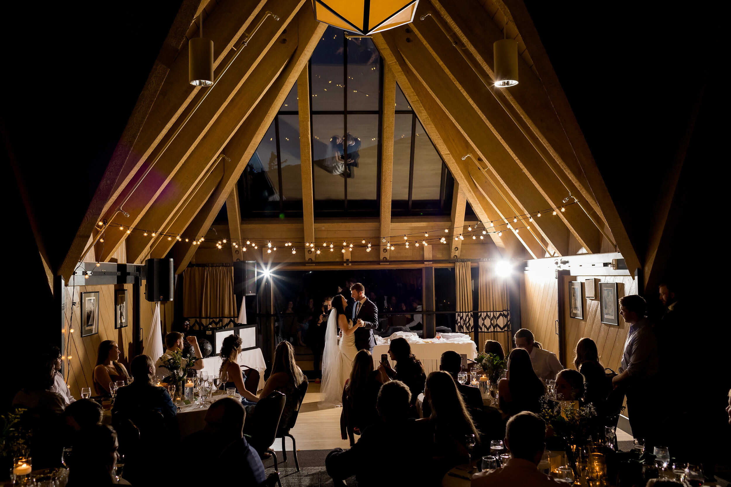 Timberline-Lodge-Mt-Hood-Wedding-Stark-Photography-033