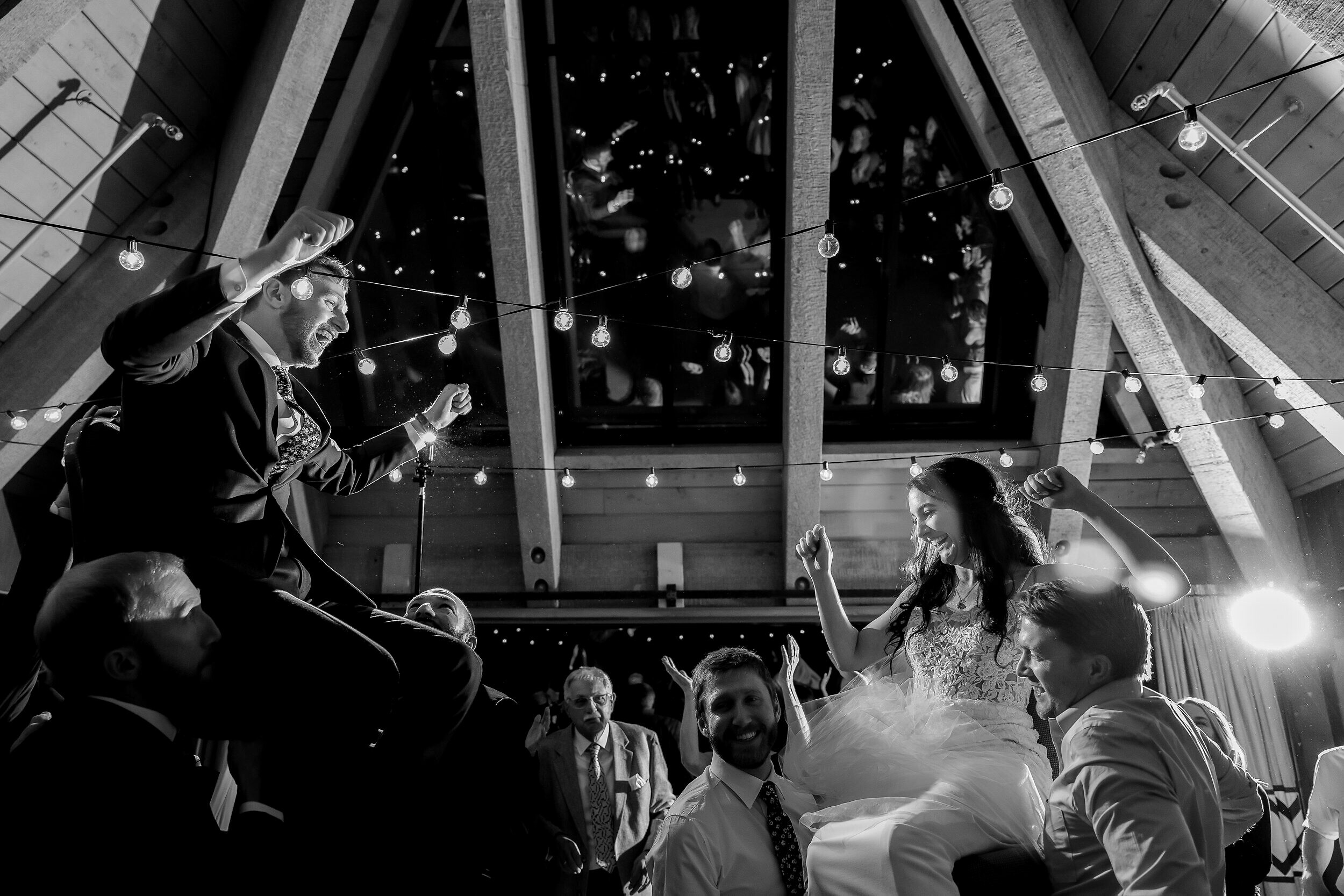 Timberline-Lodge-Mt-Hood-Wedding-Stark-Photography-037