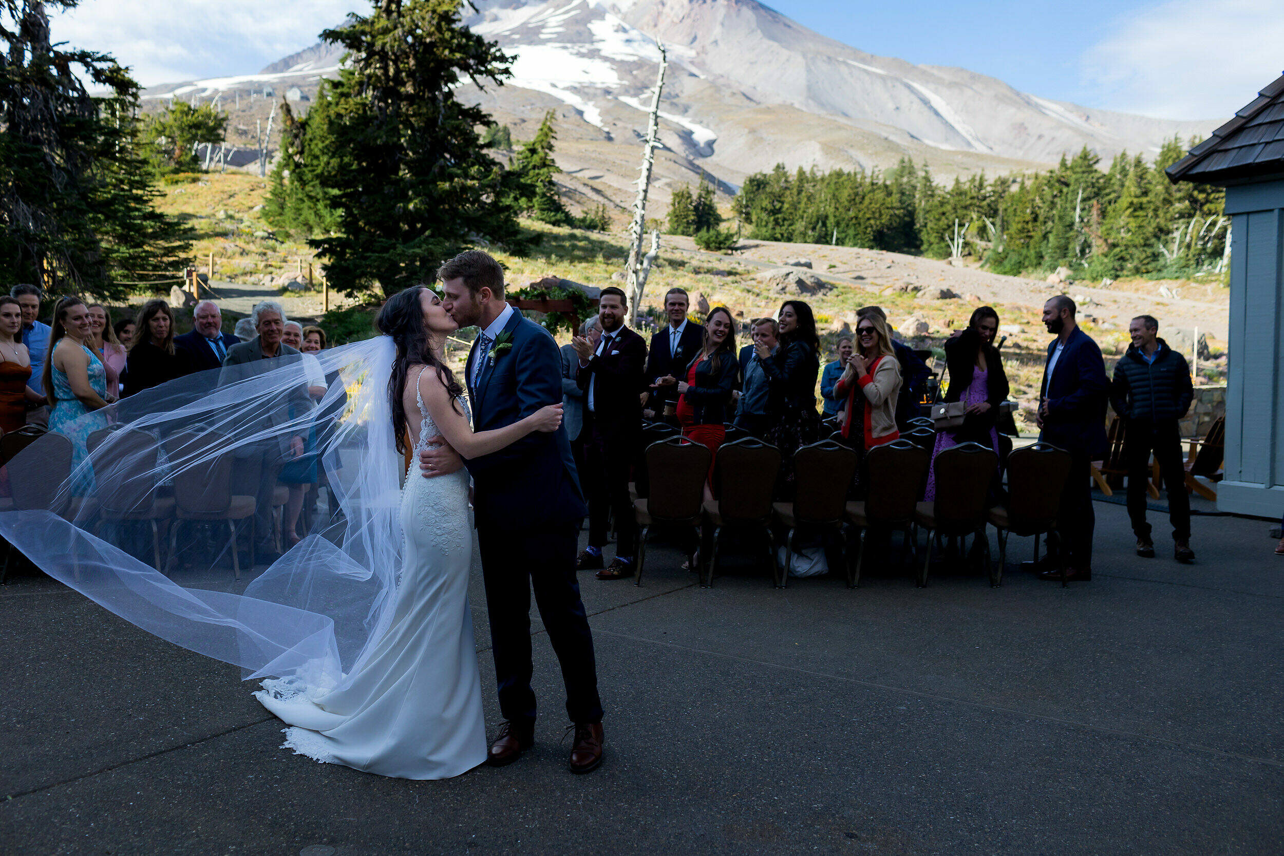 Timberline-Lodge-Mt-Hood-Wedding-Stark-Photography-052